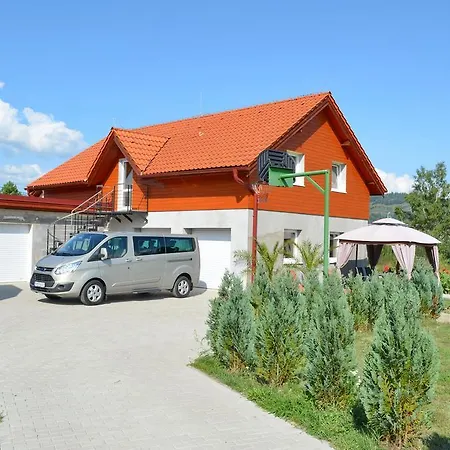 Mirabel 招待所 Bešeňová