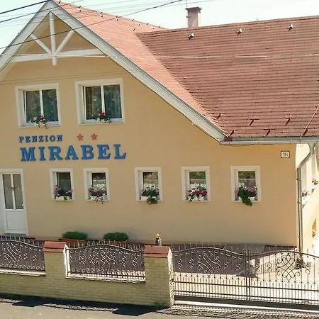 Mirabel Bešeňová