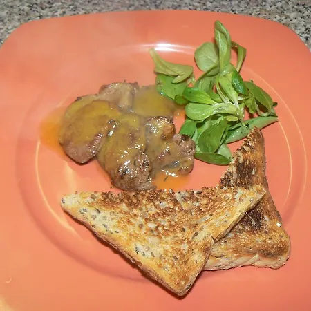 招待所 Mirabel Bešeňová