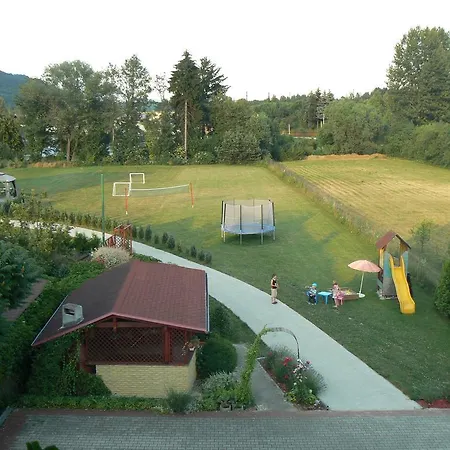 招待所 Mirabel 2*